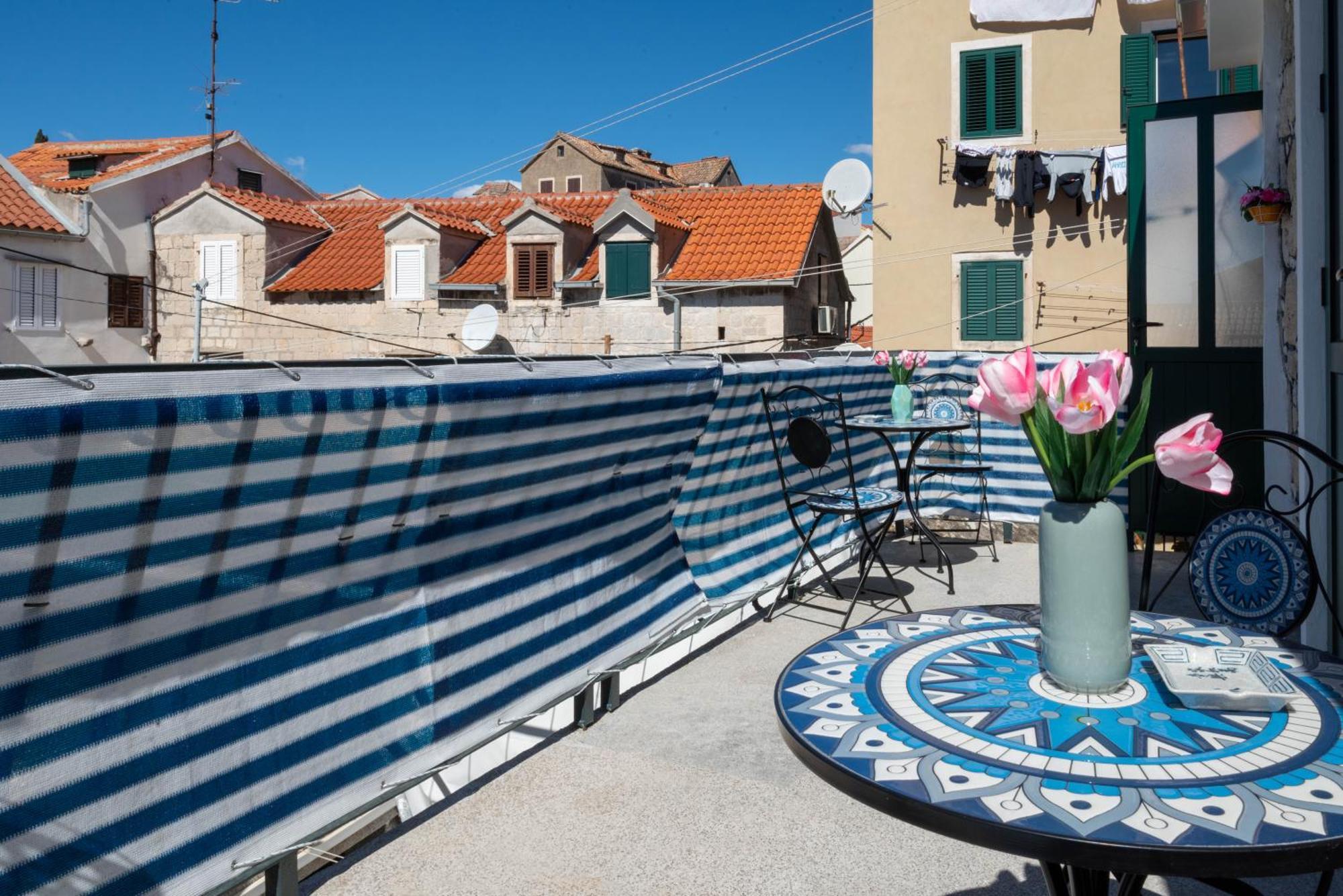Guest House Ivona Сплит Екстериор снимка