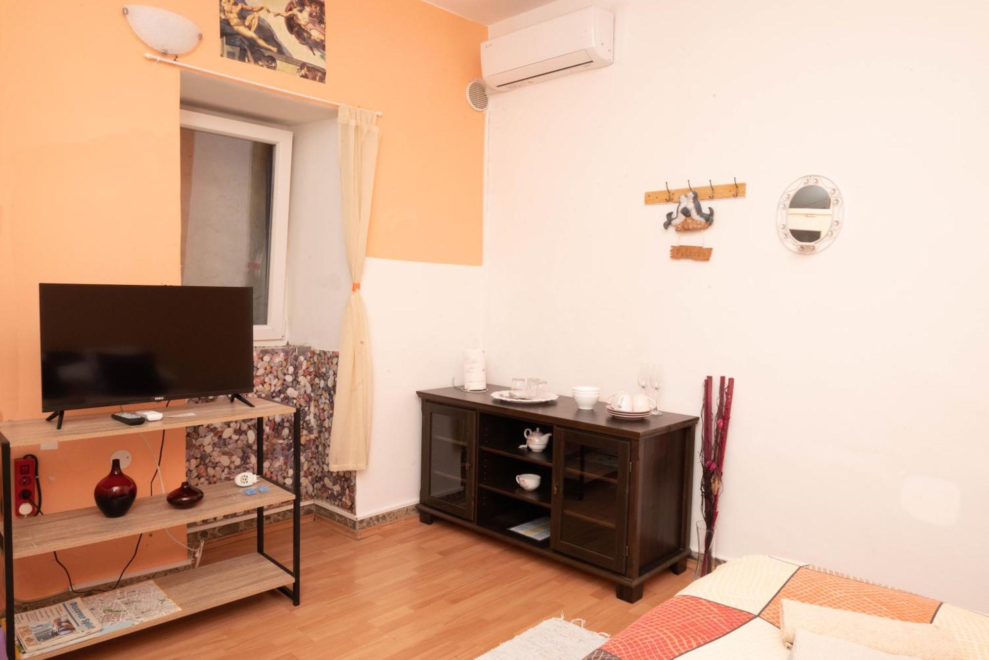 Guest House Ivona Сплит Екстериор снимка