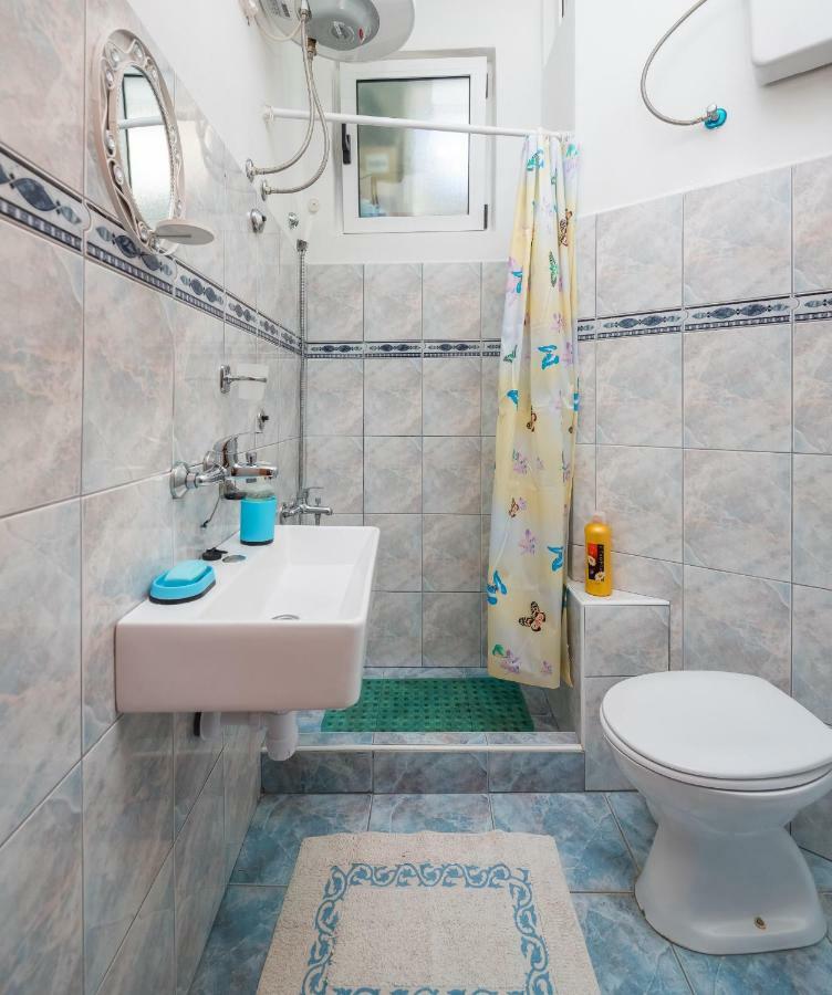 Guest House Ivona Сплит Екстериор снимка