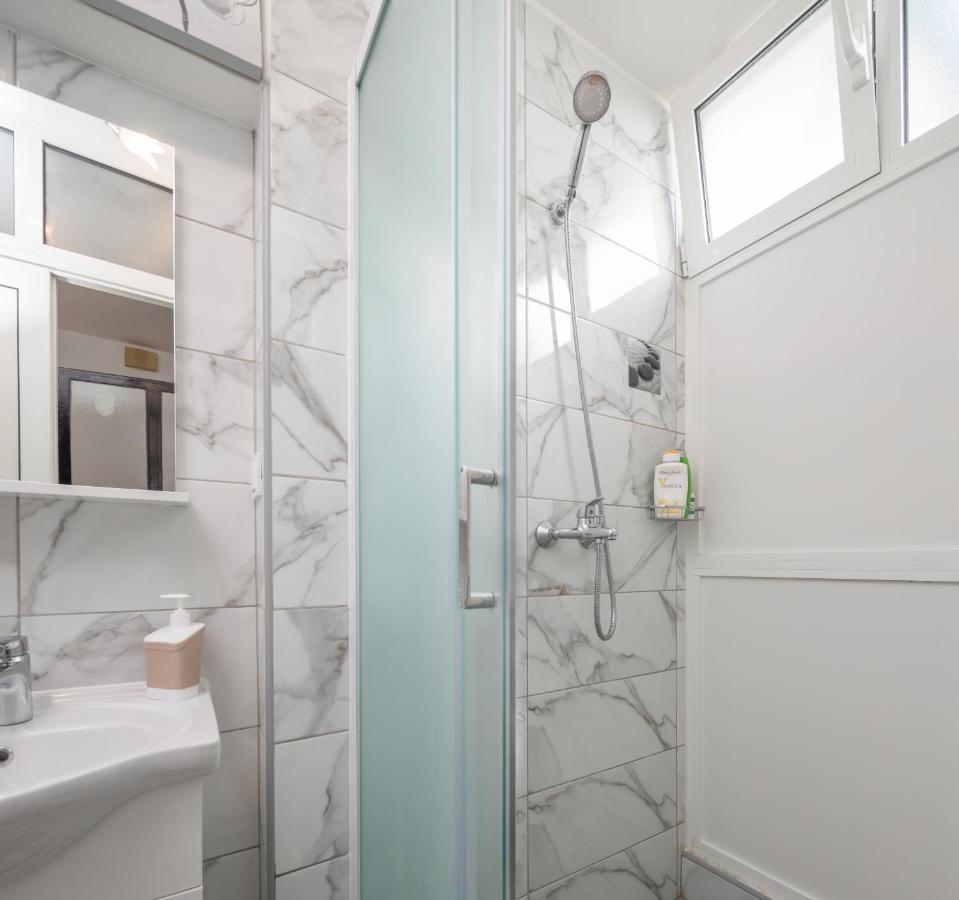 Guest House Ivona Сплит Екстериор снимка